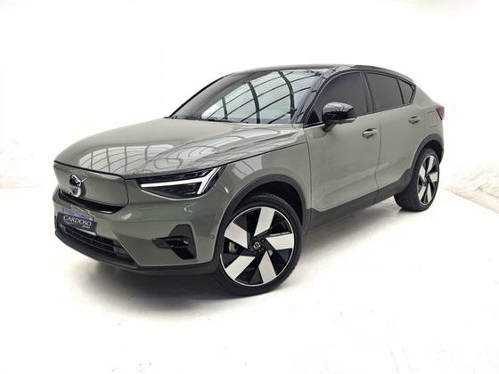 VOLVO C40 P8 RECHARGE PURE ELECTRIC AWD